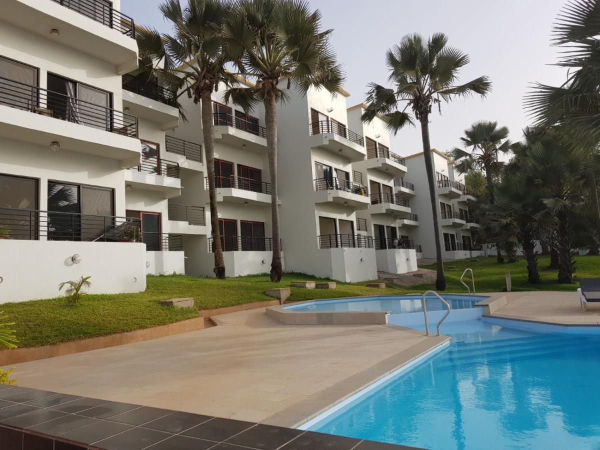 Relax Waterfront Serviced Apartment Bijilo Luaran gambar